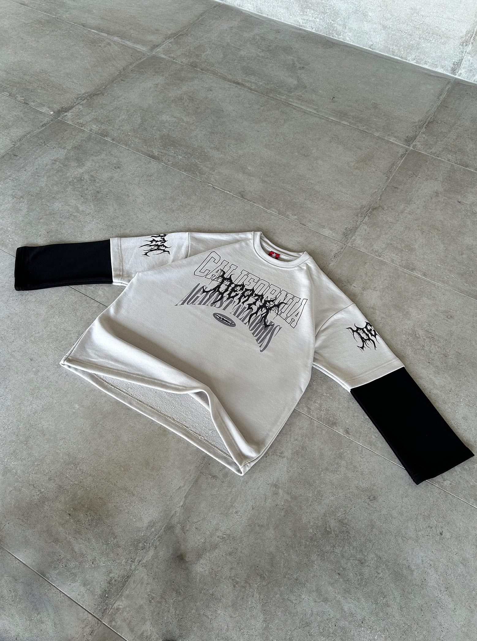 Dark Uprising (Full-Sleeves)